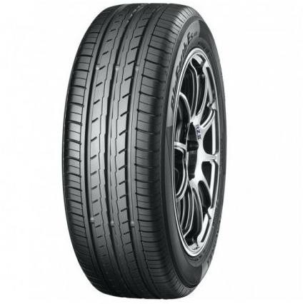 Yokohama ES32 tyre