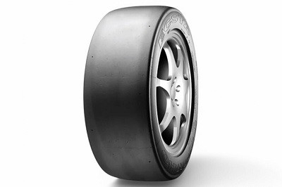 Kumho S700 220/540 R13 S700/F4 K41 SOFT NHS tyre